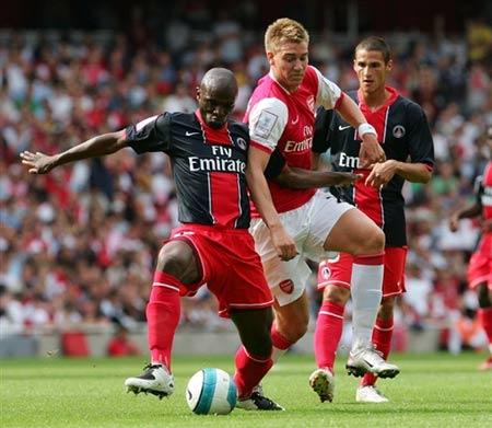 黄东萍以, 击败队友蒋