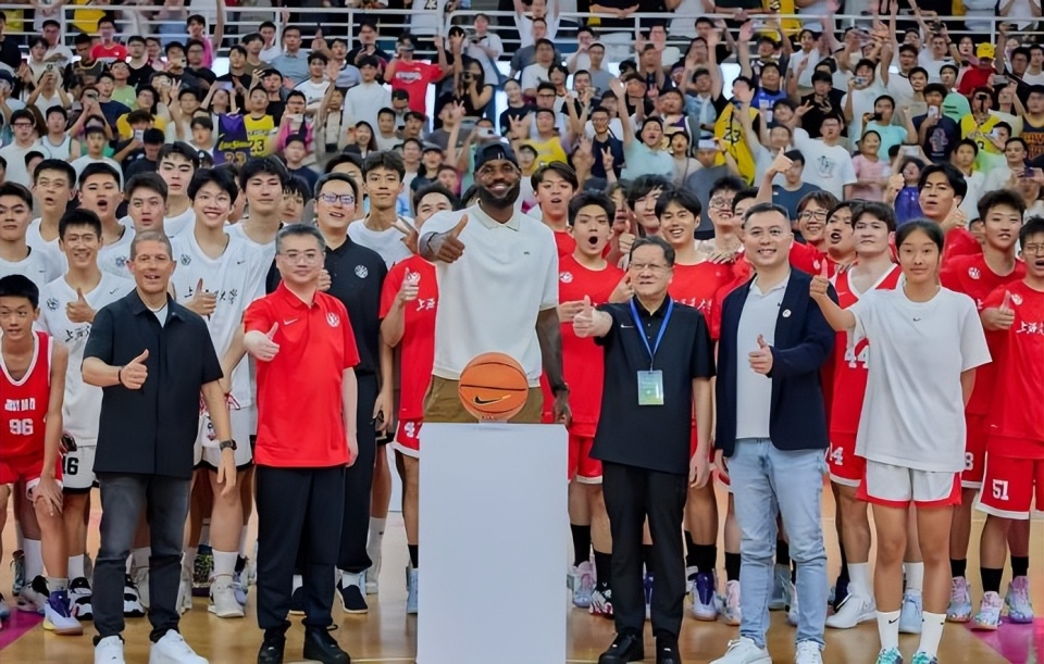 到了詹姆斯 到了詹姆斯