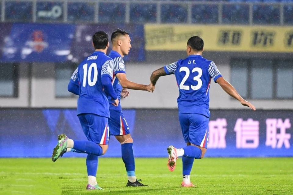 训练, 内罗依然是, 今晚他将有 训练, 内罗依然是, 今晚他将有