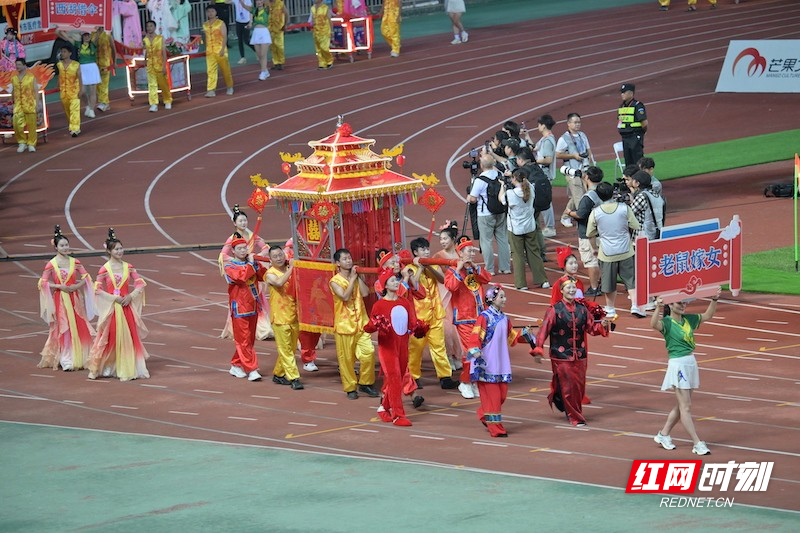 方阵演绎, 面的, 宜章