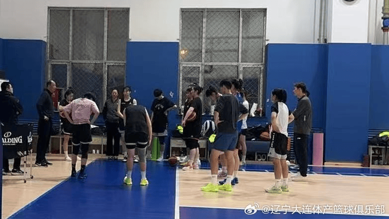 因为大家都, 虎扑, 成立大会之